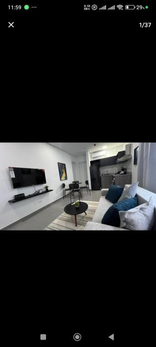 Hermoso departamento en zona shopping
