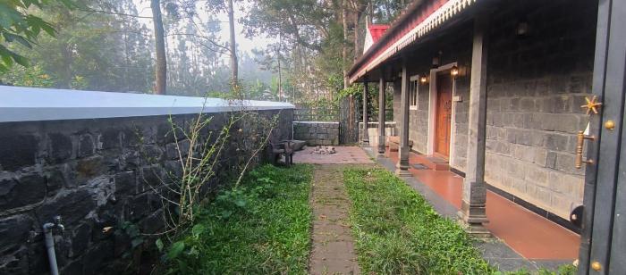 DayNight Residency by Bodhi Hideouts