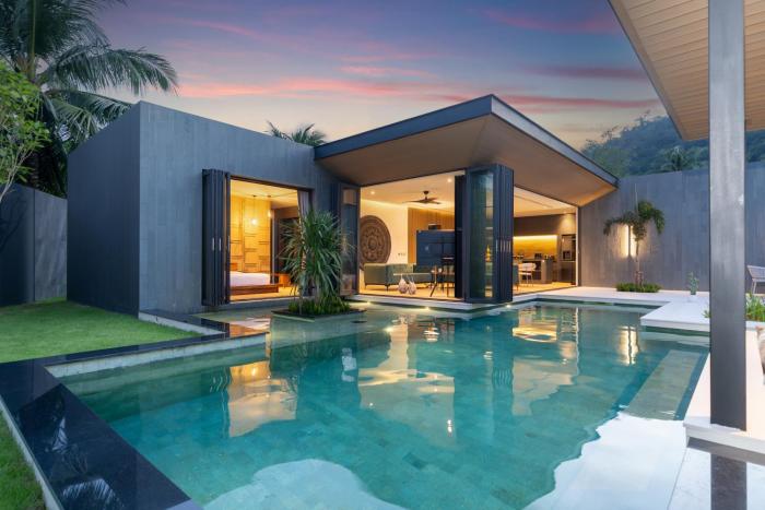 Cocoon Villa 5 - Luxurious 3BR Pool Retreat near Naithon Beach