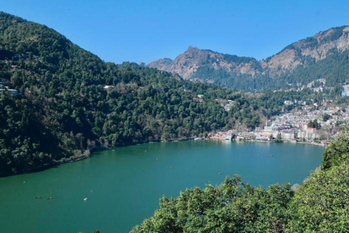 Nainital Lake View Stays