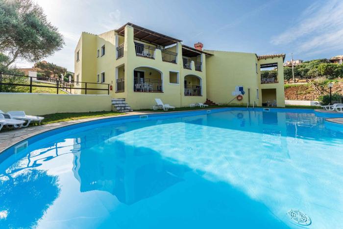 House and Apt. in Sassari 30366