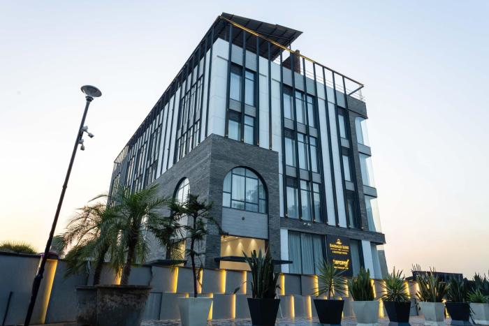 Emerald Luxe A Boutique Hotel Chandigarh Mohali