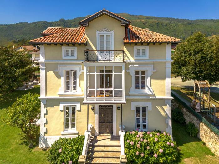 Espectacular casona indiana