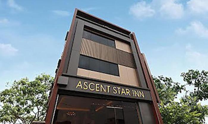 Hotel Ascent Star Inn - Near Mumbai International Airport