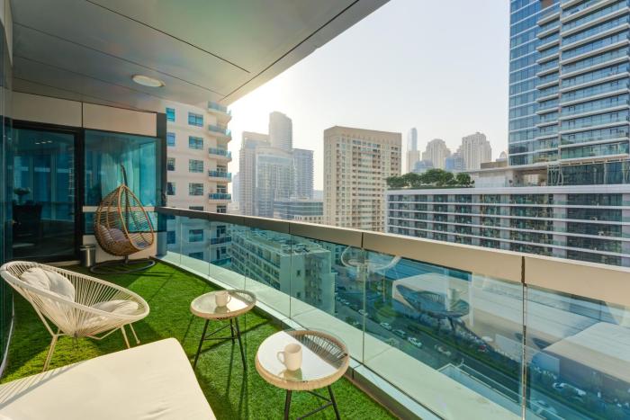 Vacationer Holiday Homes I Exquisite 4 Bed I Spacious Balcony with City Views in Dubai Marina