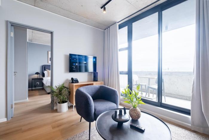 721 Riverlands - Lux 2 Bedroom Apartment