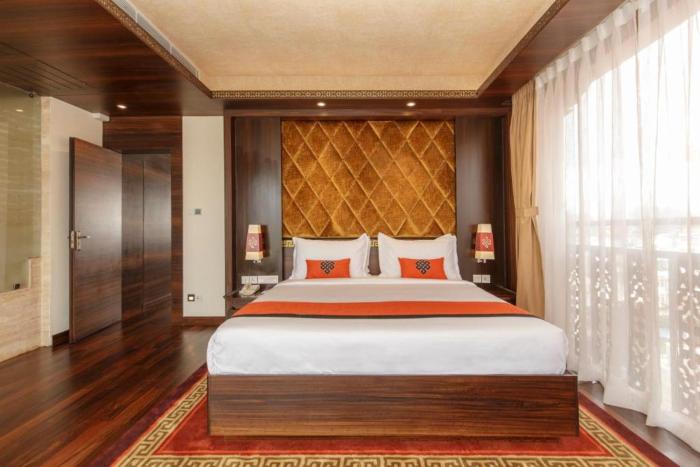 Hotel The Eureka International Near Delhi airport