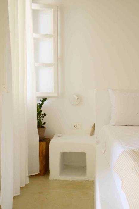 The endless blue hide out