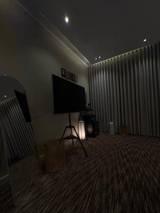 استديو فندقي بتصميم انيق ودخول ذكي