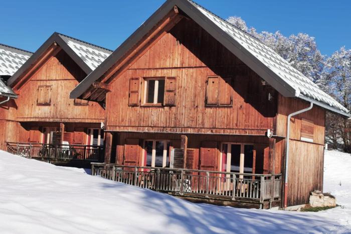 Chalet MÖKI accès piscine sauna