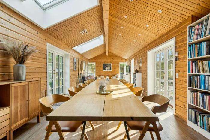 Timber House On Dune Plot Near Hulsig