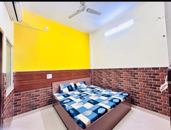 Shri radha ji guest house