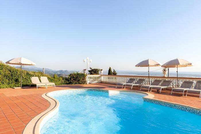 Villa Sophia by Nicola Real Estate