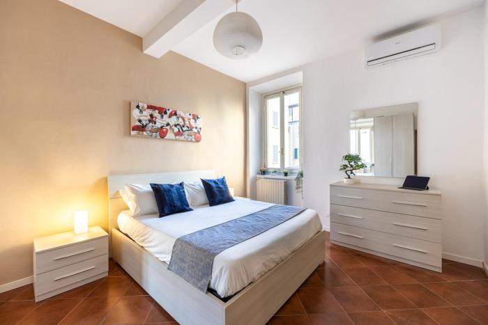 Duomo-Navigli - Apartment with Wi-Fi, Netflix, A-C