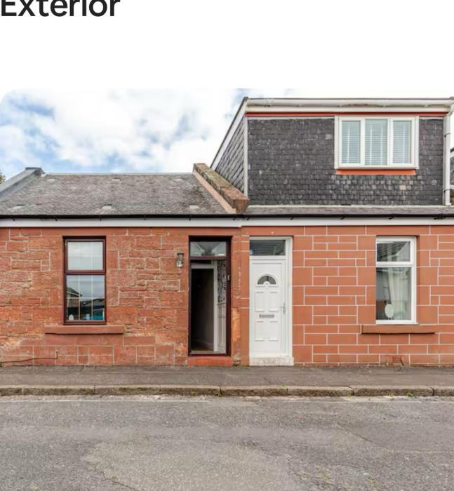 Modern 2 bedroom cottage house