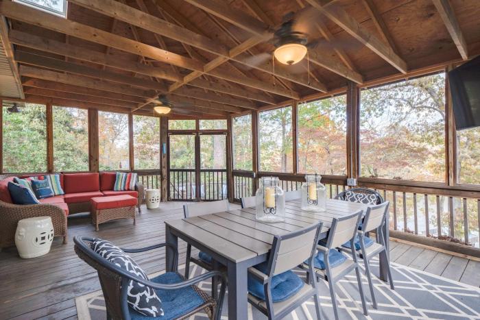 Bama Lake House- 2 Story Boat Dock- Beautiful View