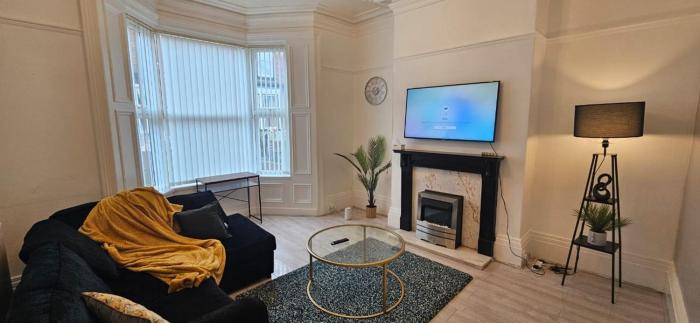 OG Stays VII- Free Wifi, Free Parking, Family & Contractor