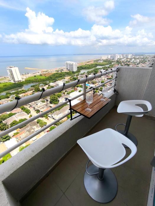 Apartamento 2BR con vista al mar y cerca al aeropuerto