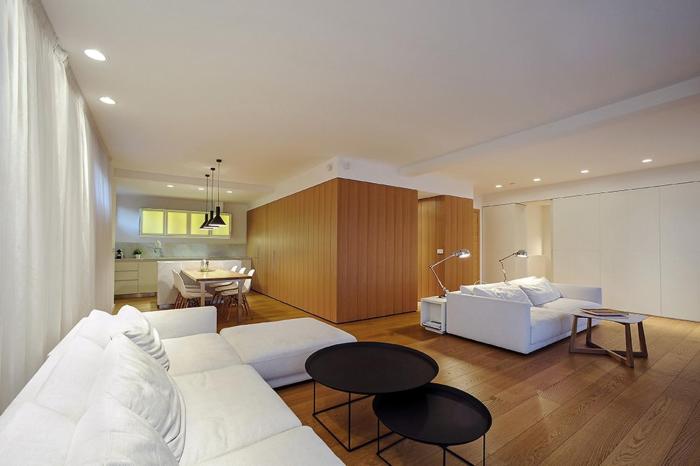 Modern bright and spacious duplex