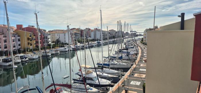 Mykonos III, T2 mezzanine, vue mer, parking et wifi