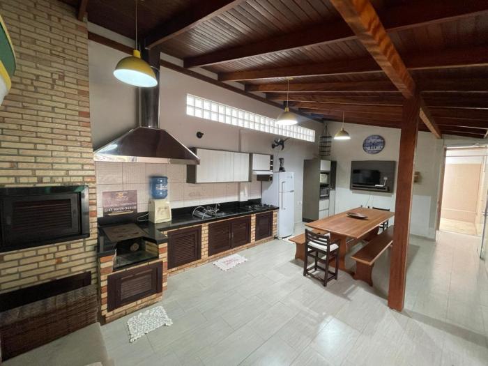 Casa para 9 pessoas - Bombinhas Centro