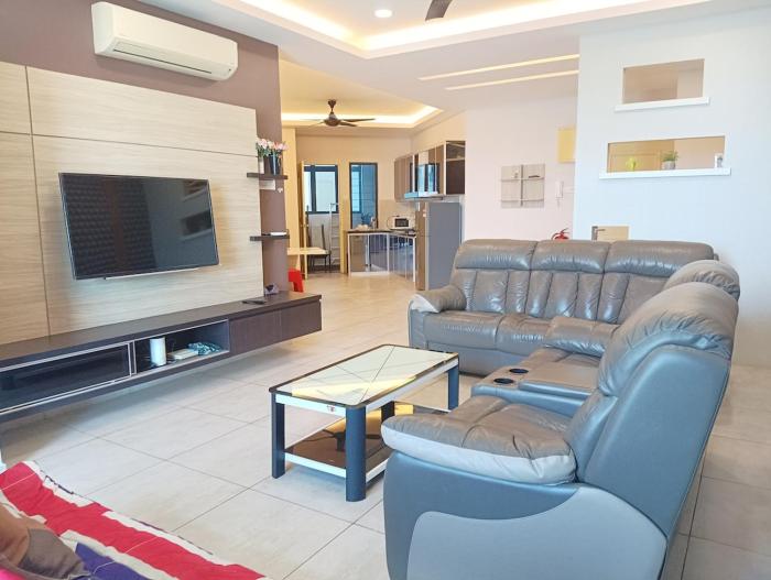 Atlantis Two Bedroom Seaview 4 - 10pax By Sejati Stay