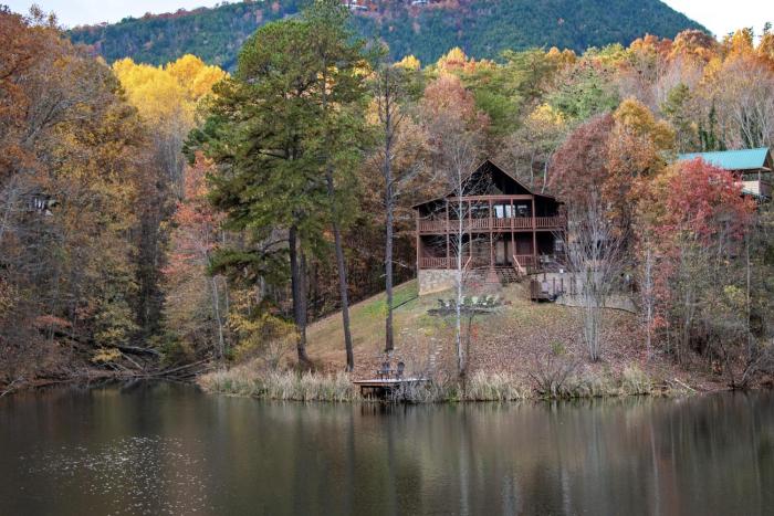 Down by the Water cabin