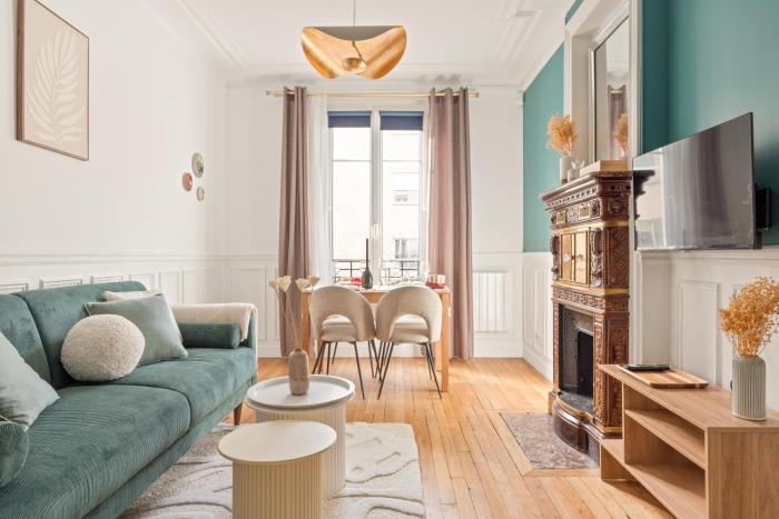 Square Danton Two Bedrooms 5 people