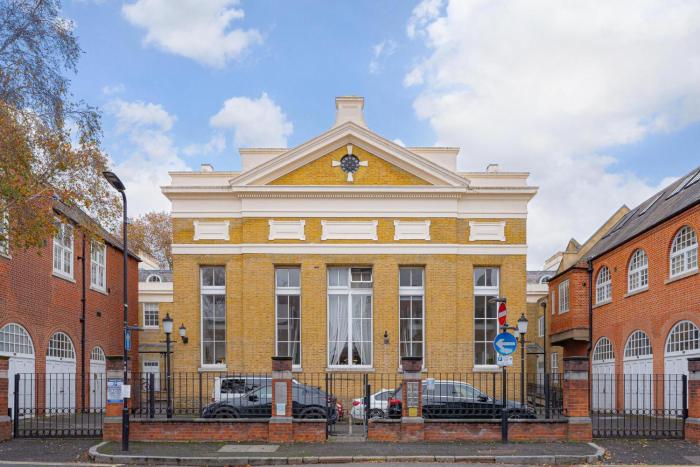 London City Old St Metro Luxury 1 BedRoom Free Parking Library Conversion