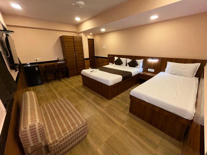 Lucky Serviced Apartments -Near BKC