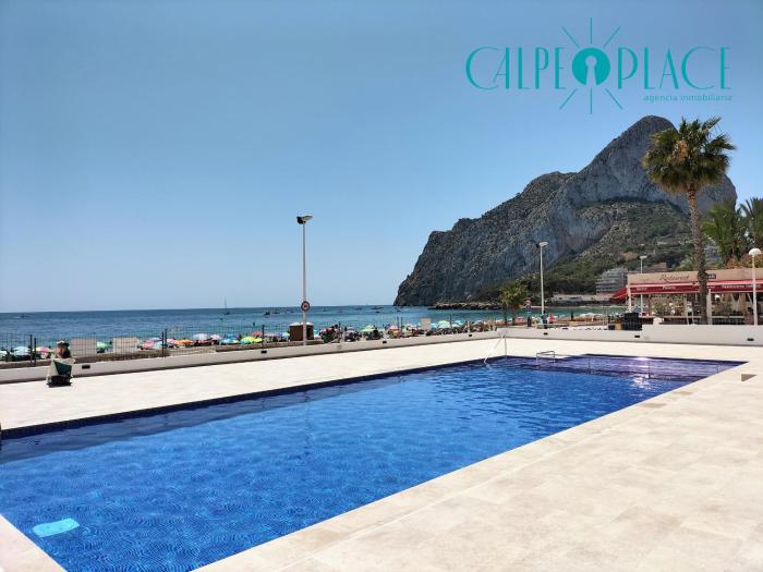 Mediterráneo Primera línea con piscina