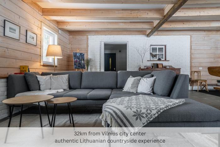 Private Lake Escape- 6BR, Sauna & Bonfire