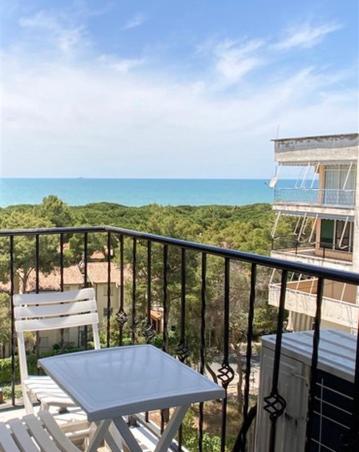 SEA VIEW - PROMO SEASON Cozy Apartment