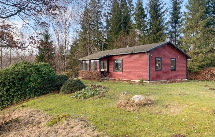 Pet Friendly Home In Höör With Kitchen