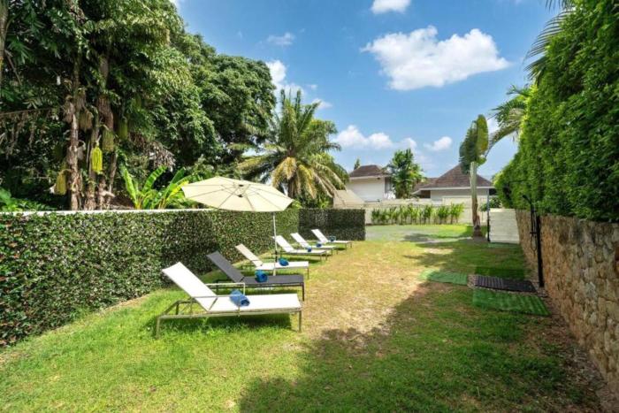 Oxavia Garden Bungalow near NaiHarn Beach