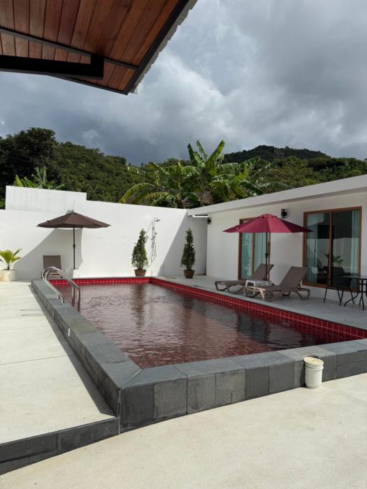 High Land Pool Villas