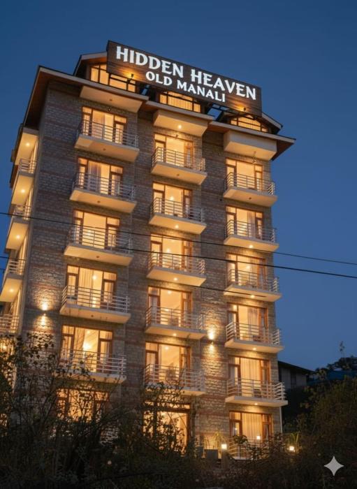 Hidden Heaven Old Manali by velvet loft