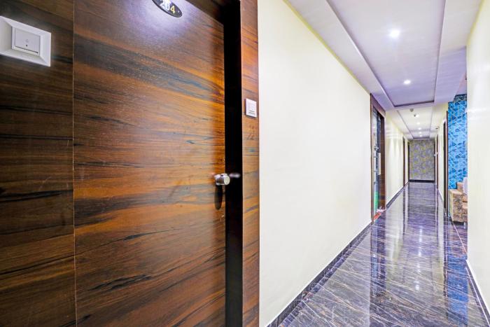 Hotel O Golden Near Haroni Road