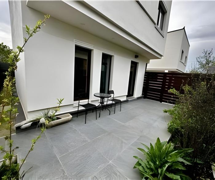 Complex Casa Buna Vestire