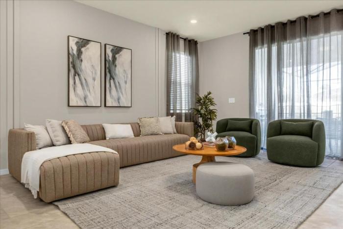 6 Bedrooms 45 Bathrooms Windsor Island4075 La