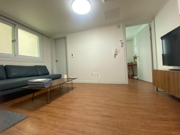 황리단길 대릉원 천마총 도보 5분 아늑한 퀸침대 투룸 3-1