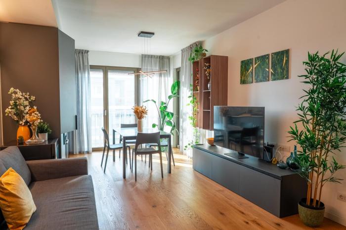 crespi terrace, private parking, a few steps from the metro