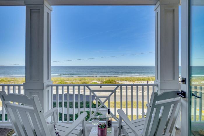 Oceanfront Retreat in Flagler Beach! Bright Apt