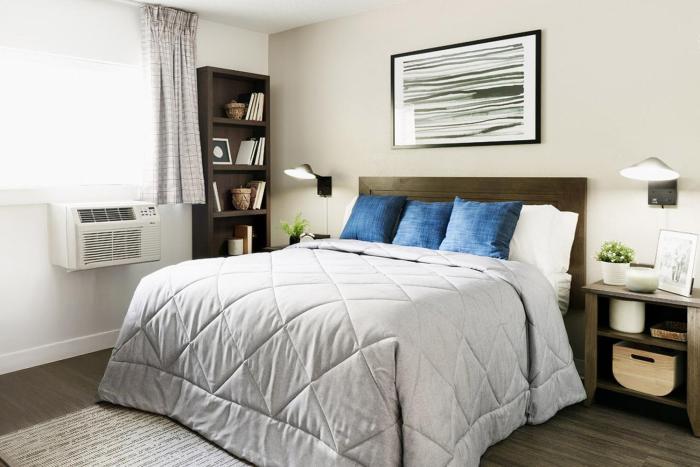 InTown Suites Extended Stay Chicago IL - Downers Grove