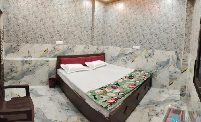 Hotel Samriddhi Inn Near Ram Janam Bhumi