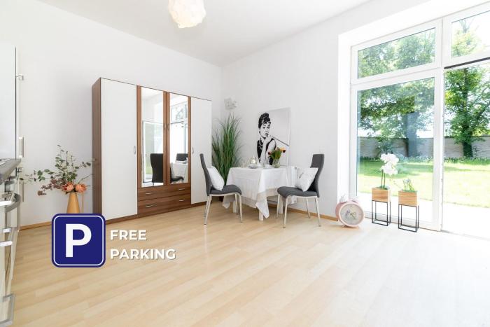 Modernes Airport-Apartment Bellavista mit Garten