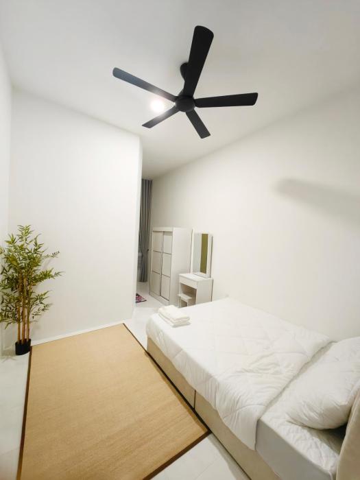 Private Roomstay Shared Home Near KTM Batu Gajah