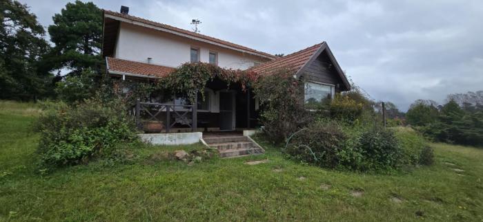 Los Alerces, Villa Berna