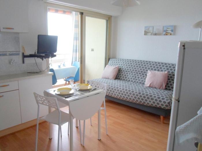 Appartement 2* à Balaruc-les-Bains, animaux admis, proche Thermes - FR-1-503-65