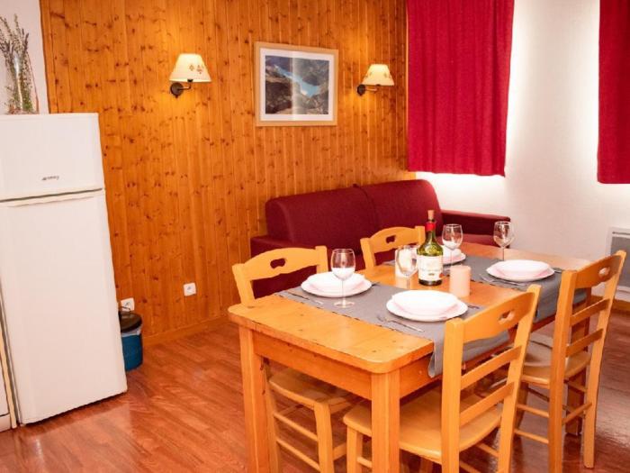Appartement 3 pièces, balcon, animaux admis - FR-1-504-473